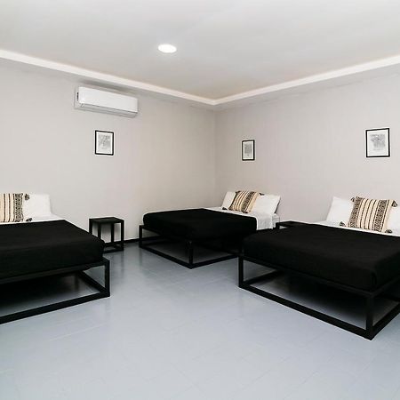 Adhoc Plaza Hotel Monterrei Exterior foto